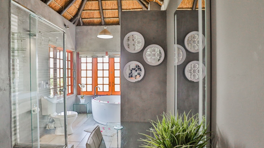 10 Bedroom Property for Sale in Kosmos North West